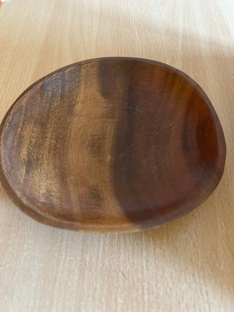 Masívne plytké taniere z akáciového dreva 2 ks, 