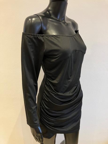 Dámske čierne elegantné šaty (m), m