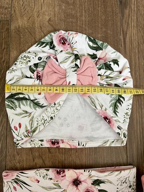 Ručne šitý set turbanová čiapka a nákrčník, 104