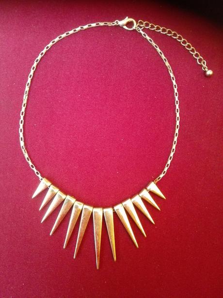 Náhrdelníky mix materiálov, bižutéria,