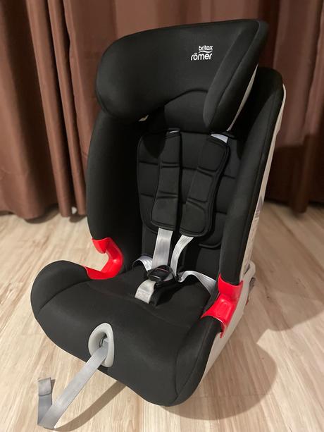 Polohovateľná autosedačka 9-36kg britax römer, britax