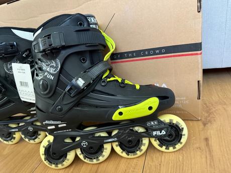 Kolieskové korčule, fila,42