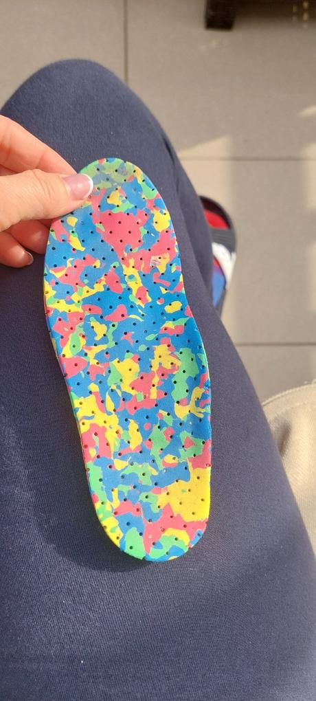 Turistické topanky, 28