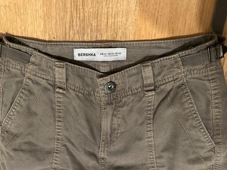 Kapsace xs, bershka,32