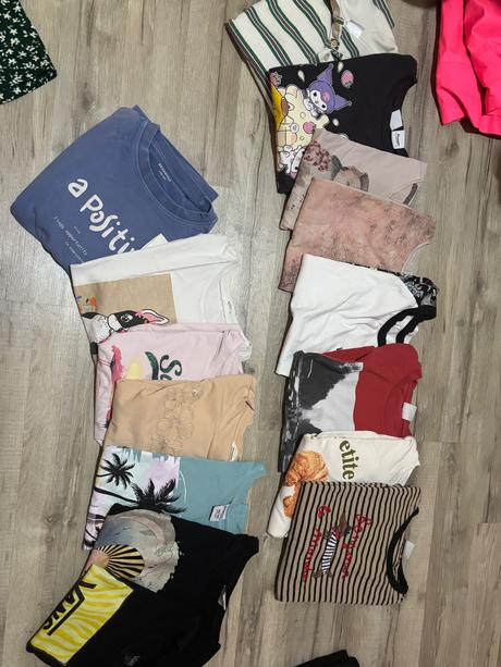 Balík oblečenia pre dievča 140-152, 140–152