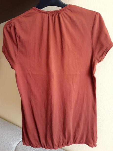 Pohodlné tričko veľkosť s, 36