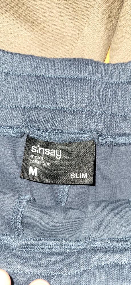 Kraťasy, slim, veľ m, sinsay,m