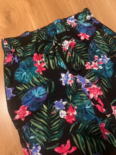 Damske alebo dievcenske nohavice, esmara,m