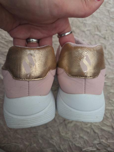 Tenisky, skechers,37