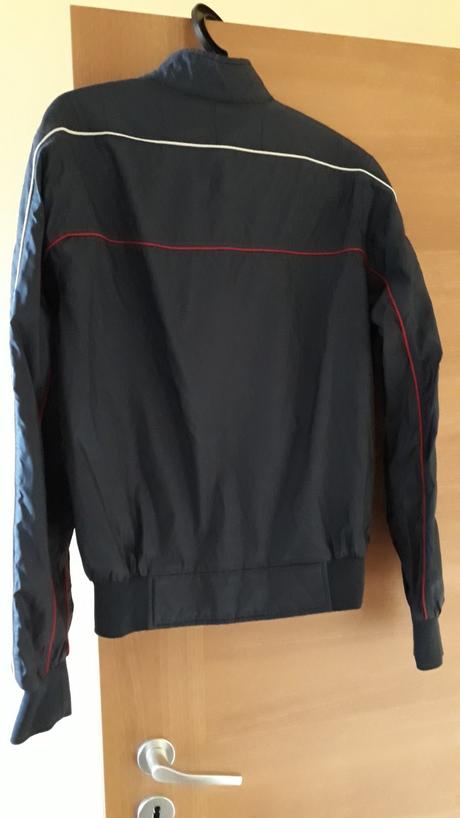 Vetrovka tenka, fishbone,s