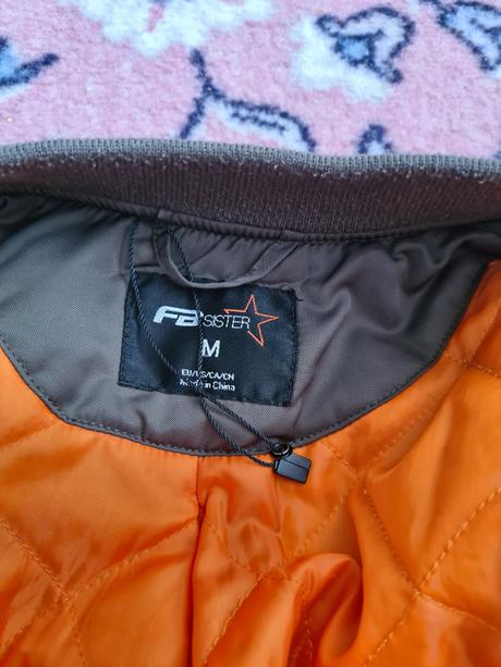 Dlhá bunda, fishbone,m