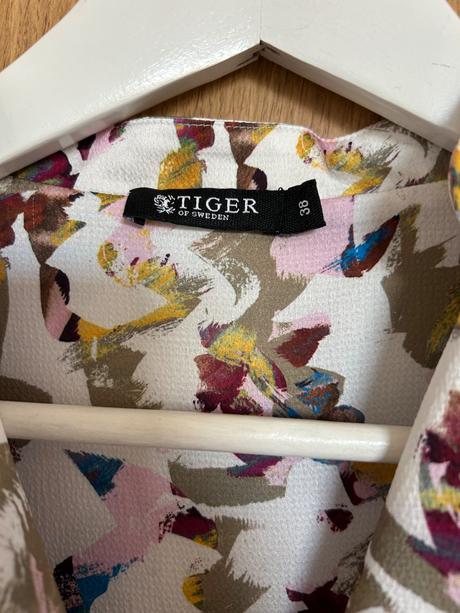 Tiger of sweden veľkosť 38, m