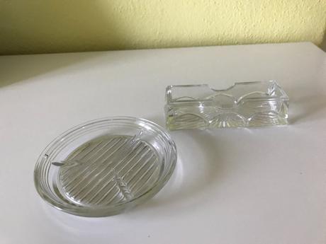 Sklenený-retro-popolník,