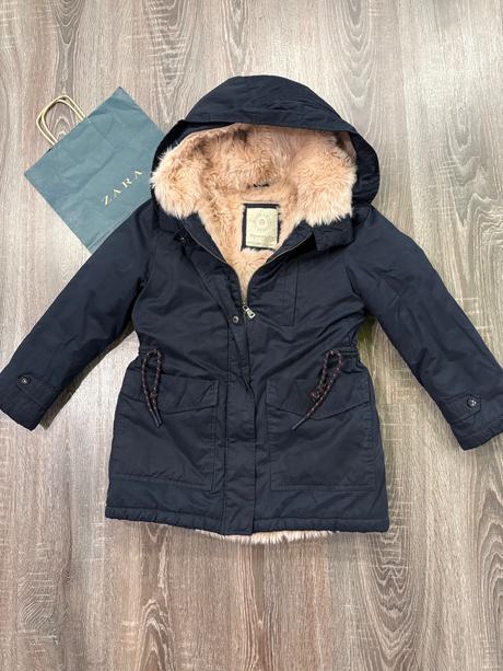 Zara dievcenska zimna vetrovka s kozusinou 11/12 r, zara,152