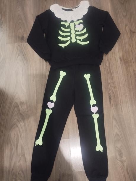 Tepláková súprava kostrička č. 140,