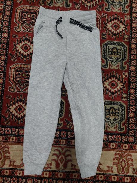 Teplaky, pepperts,134 / 140