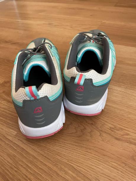 Turisticke topanky, alpine pro,40