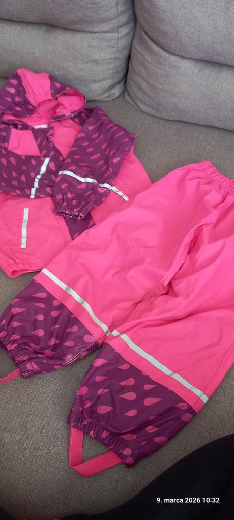 Súprava do dažďa, lupilu,110