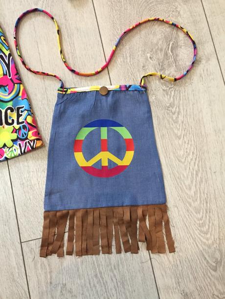 Damsky kostym hippie m, 