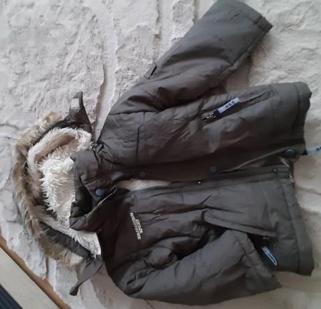 Zimná bundička, 98