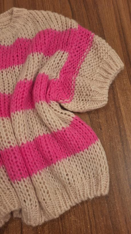 Moderný pulovrik pre dámy pinka, l