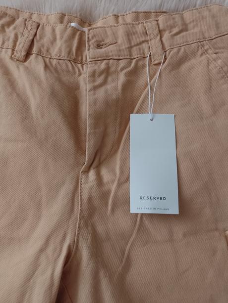 Kraťasy,s visačkou, reserved,152