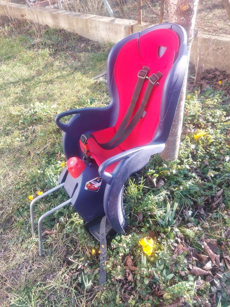 Cyklosedačka hamax, 