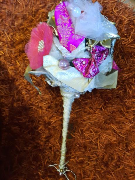 Dekoratívna kytica - 43 cm,