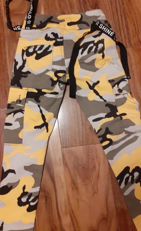 Maskáčové šik rifle, s