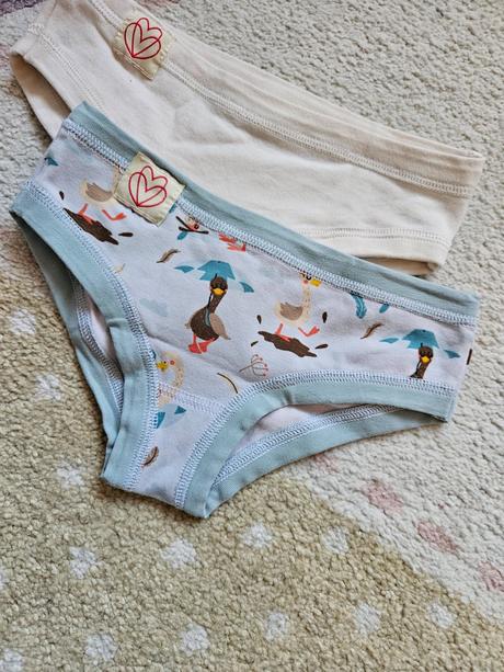 Dievcenske nohavicky laskovo, 104