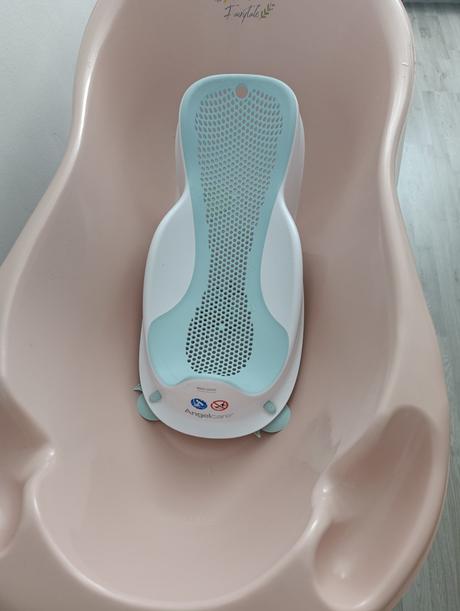 Vanička so stojanom a lehatkom, 