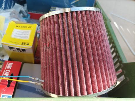 Náhradné diely do aut, 