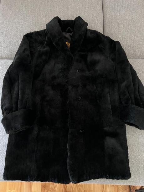 Čierny kožuch kara, 