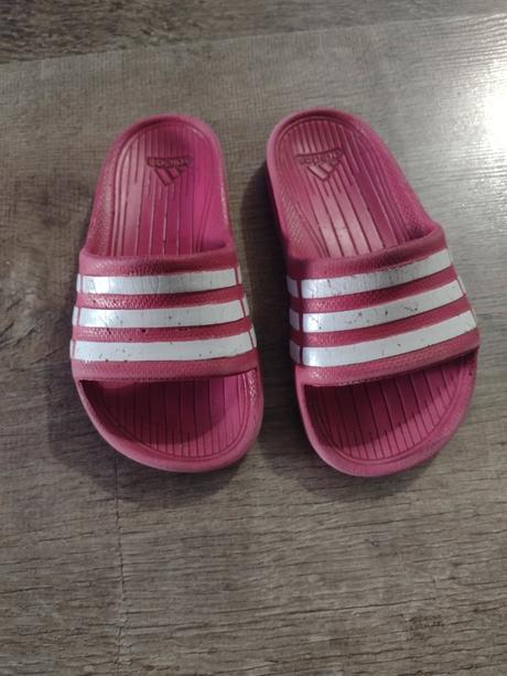 Šľapky adidas, adidas,28