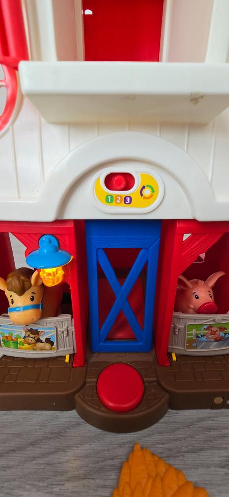 Fisher-price little people farma, 
