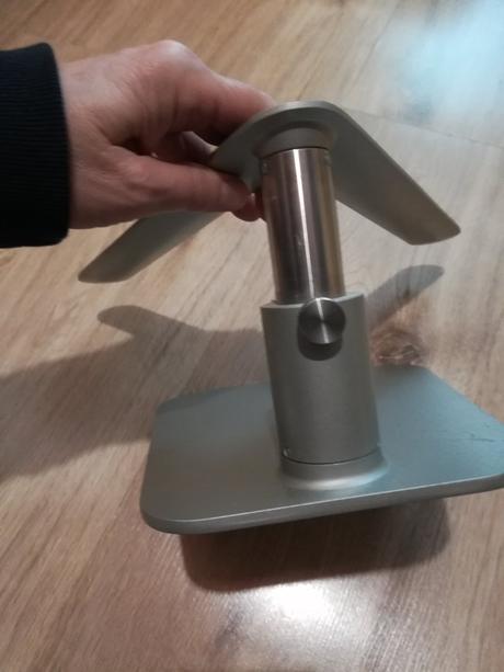 Hirise pre macbook nastaviteľný stojan strieborný, 
