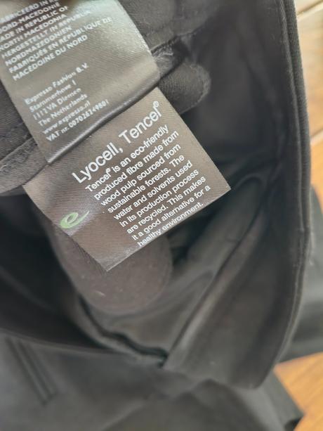 Express pohodlné šortky s vysokým pásom m-l, m