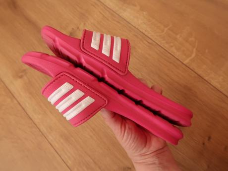 Dievčenské šľapky adidas č. 33 - super stav, adidas,33