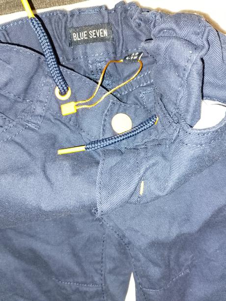 Svetrík a nohavice, 74