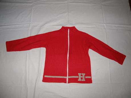 Červený sveter, 122