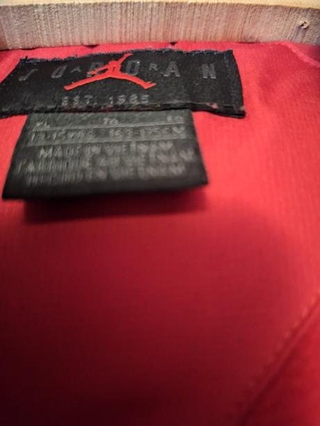 Predám zimnú bundu, air jordan,164