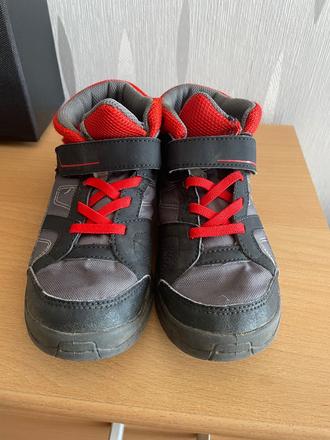 Trekové topánky, quechua,34