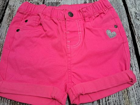 Dievcenske kratasy, 86