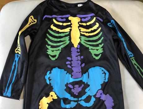 104/116 kostym kostra,4-6 r.,