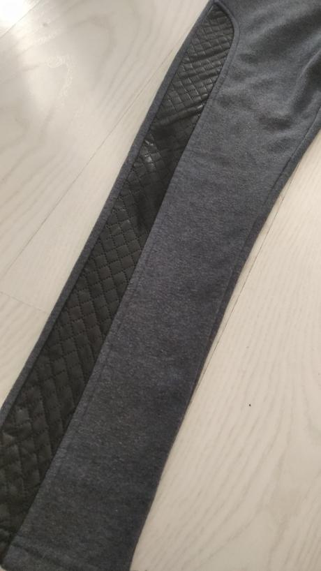 Hrubšie nohavice s kozenkou, 134