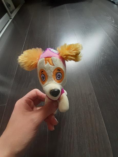 Plyšak tlapková patrola, 