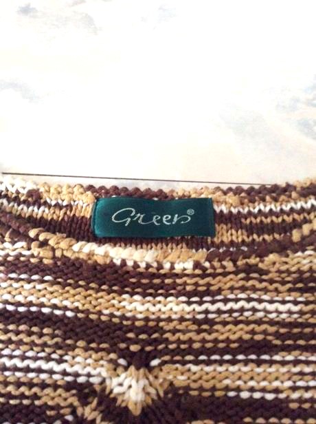 Zaujímavý melírovaný pulóvrik m/l, m