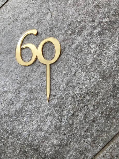 Zápich zo zrkadlového plexiskla, 