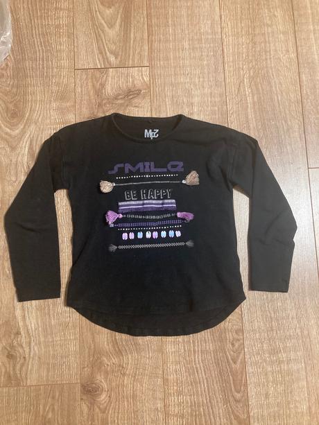 Tricko so strapcekmi, 116