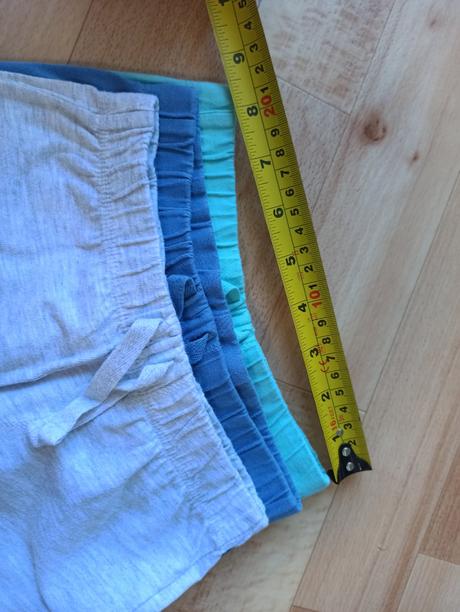 Kraťasy v . 86, f&f,86